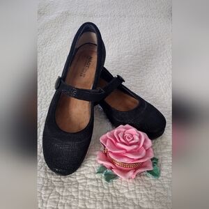 Naot Women's Black Mary Jane Shoes